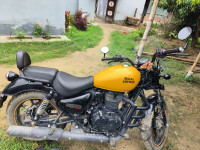 Fireball Yellow Royal Enfield Meteor 350 Fireball