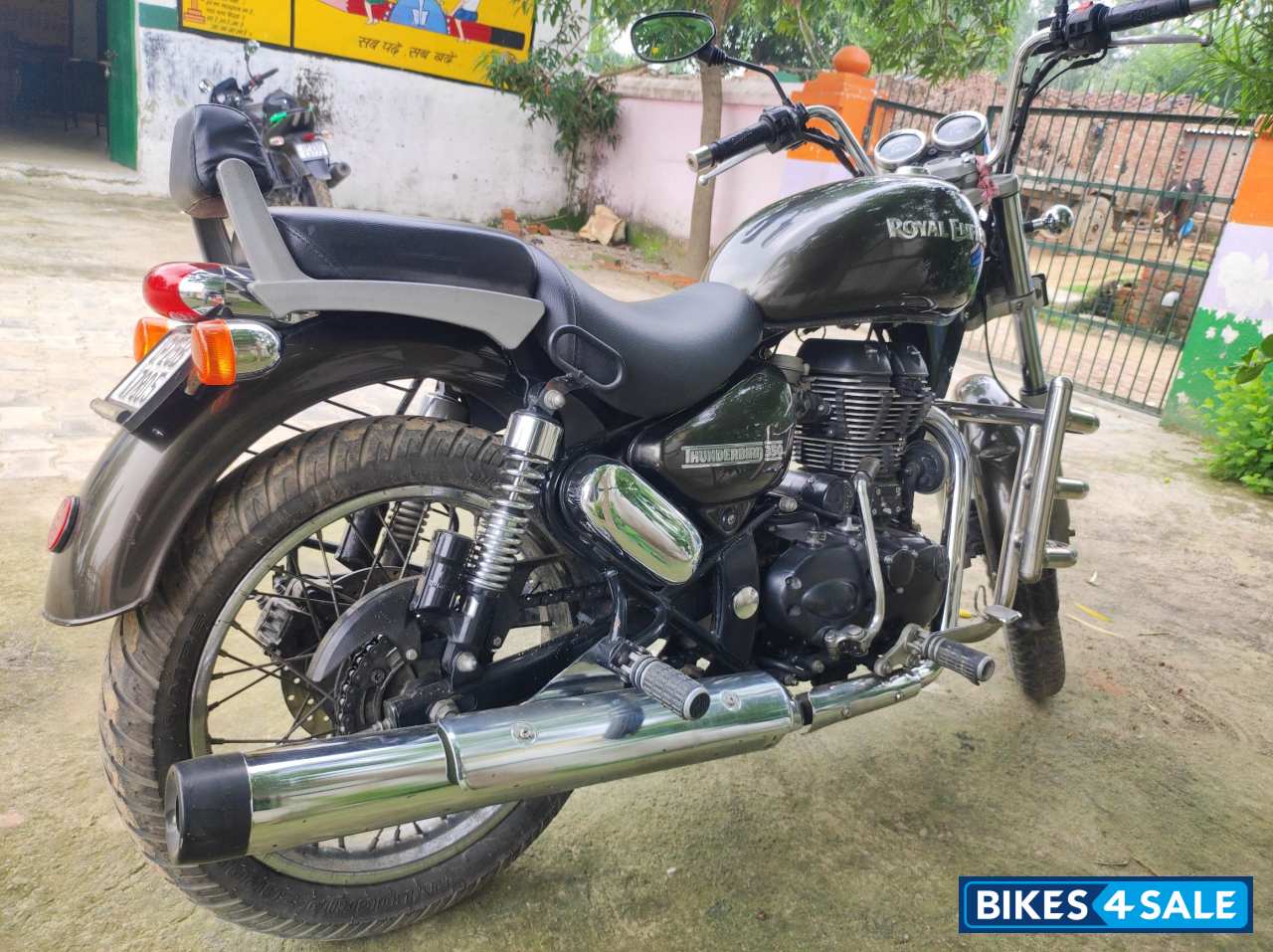 Lightning Royal Enfield Thunderbird TwinSpark 350