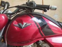 Bajaj V15