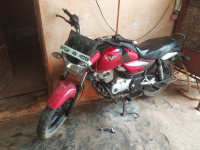 Bajaj V15