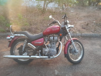 Red Royal Enfield Thunderbird TwinSpark 350