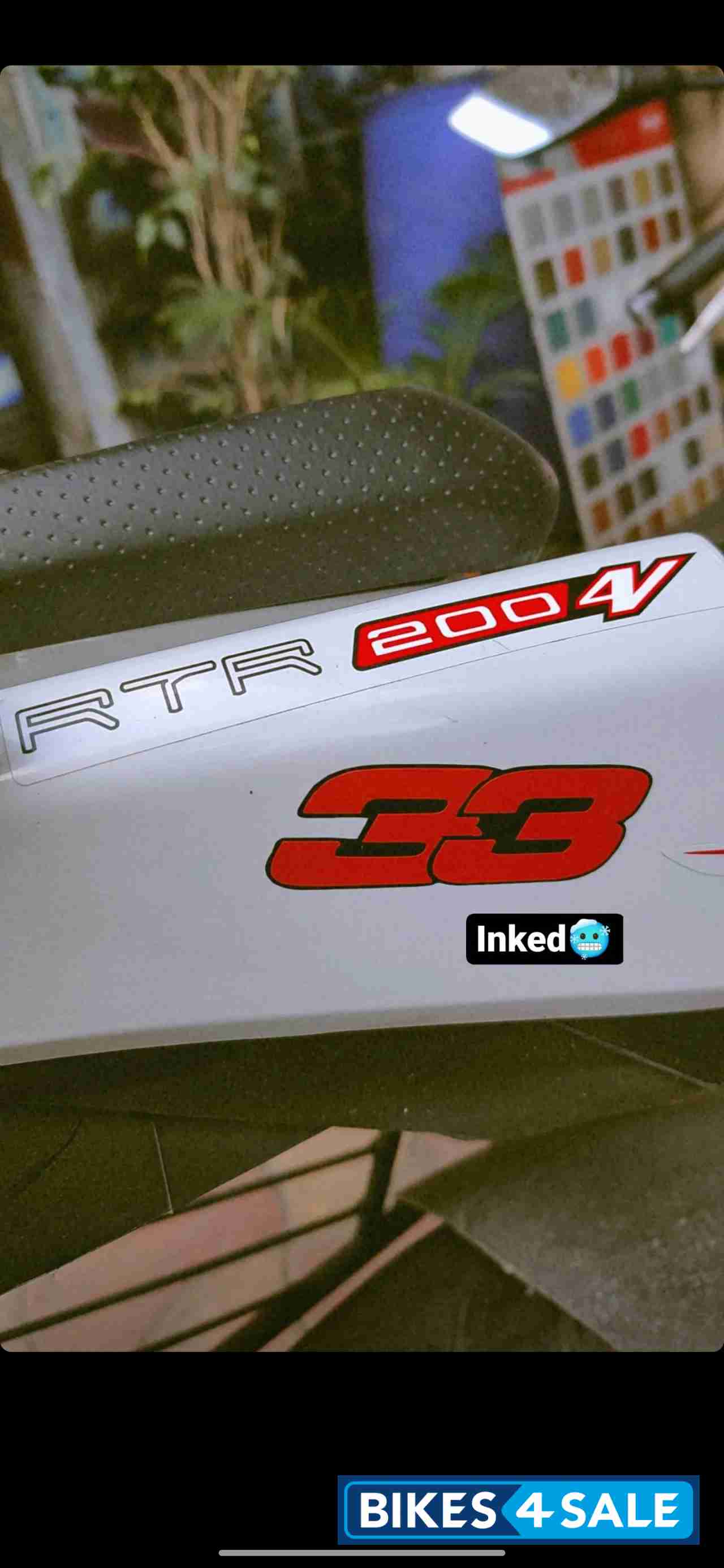 White TVS Apache RTR 200 4V 2020