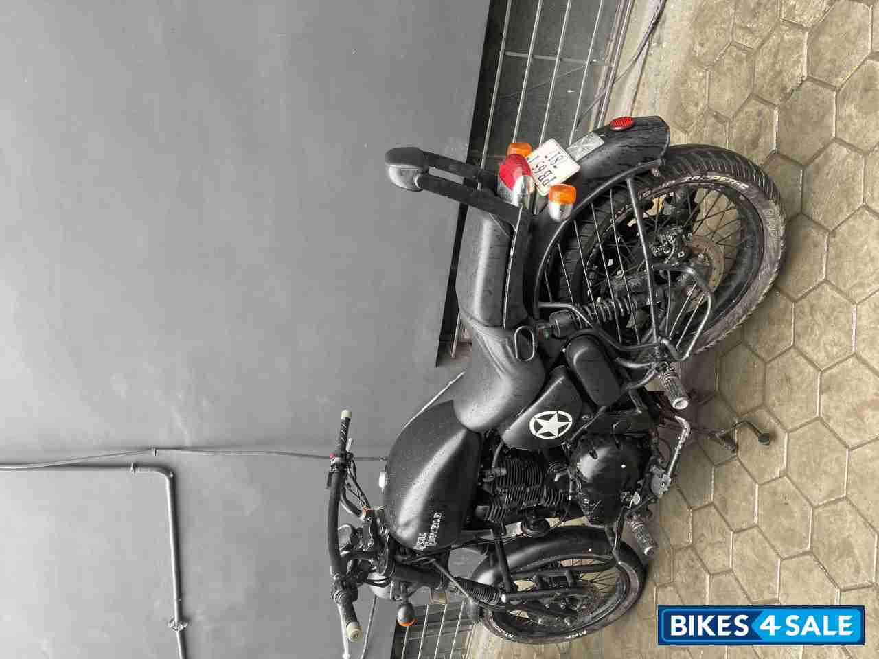 Royal Enfield Thunderbird TwinSpark 350 Royal Enfield Thunderbird TwinSpark 350