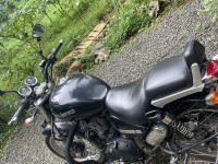 Royal Enfield Thunderbird 350
