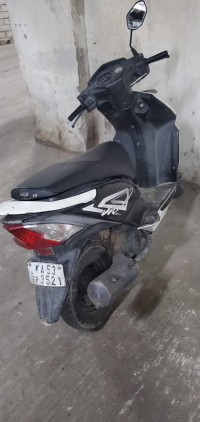 Black Honda Dio