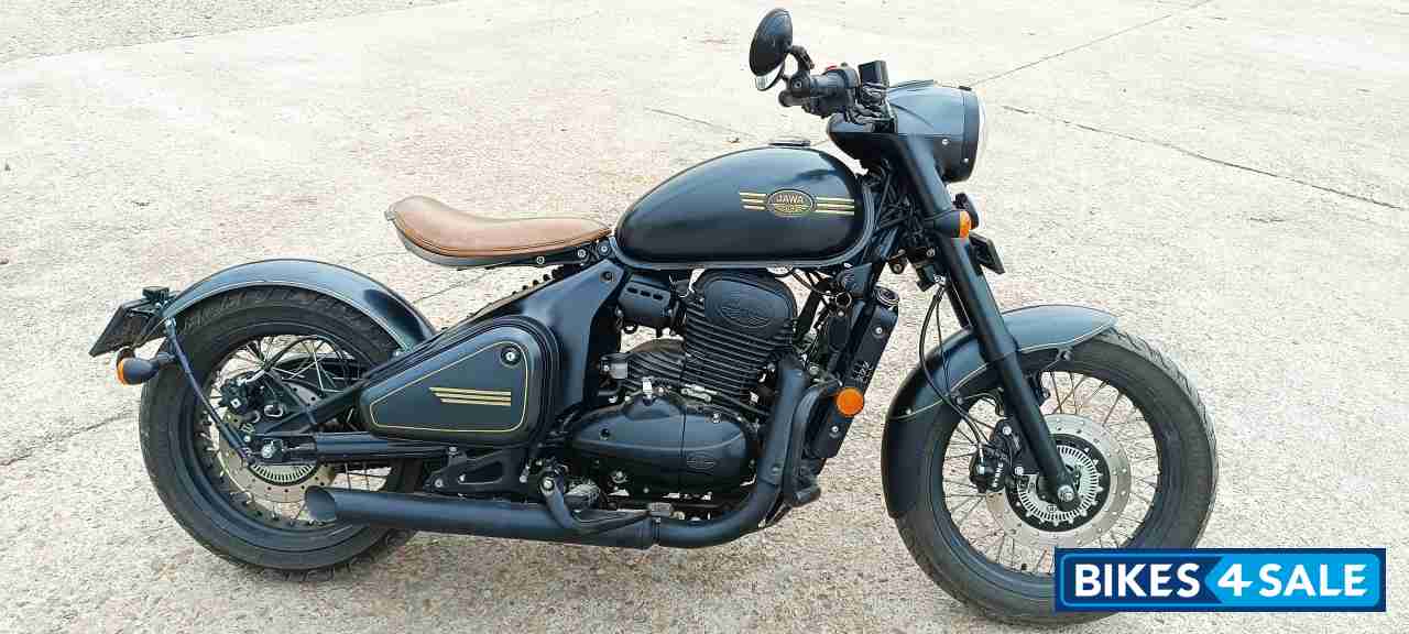 Dark Grey Jawa Perak BS6 Dark Grey Jawa Perak BS6