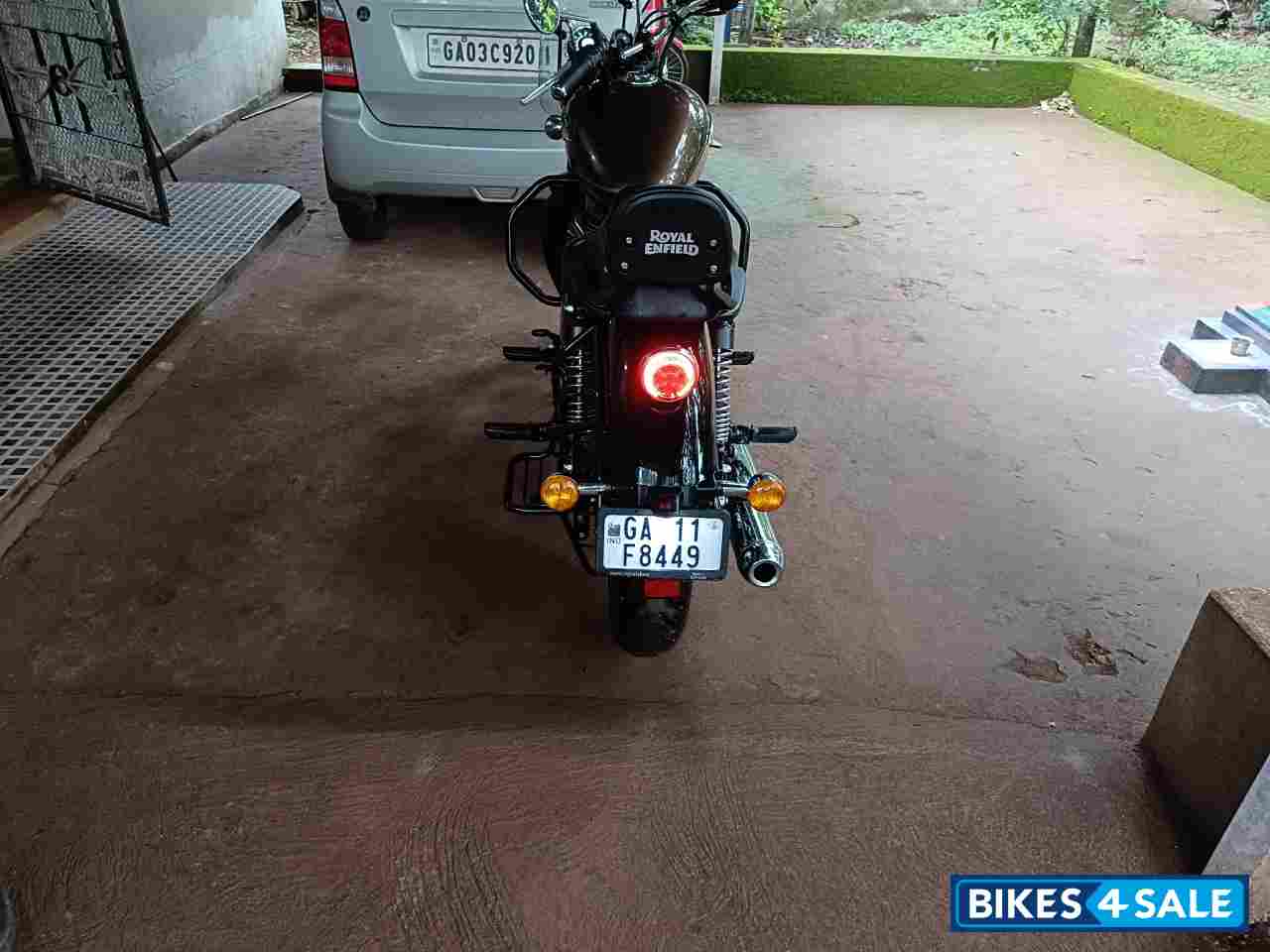 Royal Enfield Meteor 350 Supernova