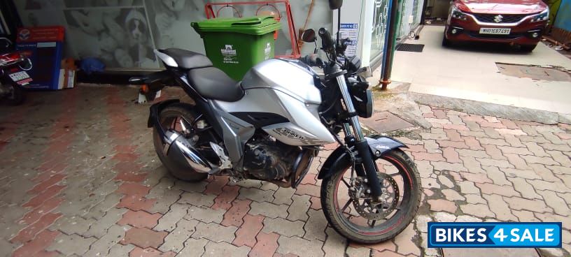 Suzuki Gixxer BS6