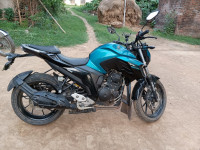 Yamaha FZ25