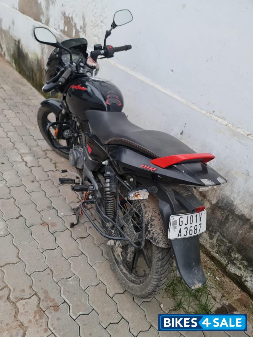 Black Bajaj Pulsar 150 DTSi