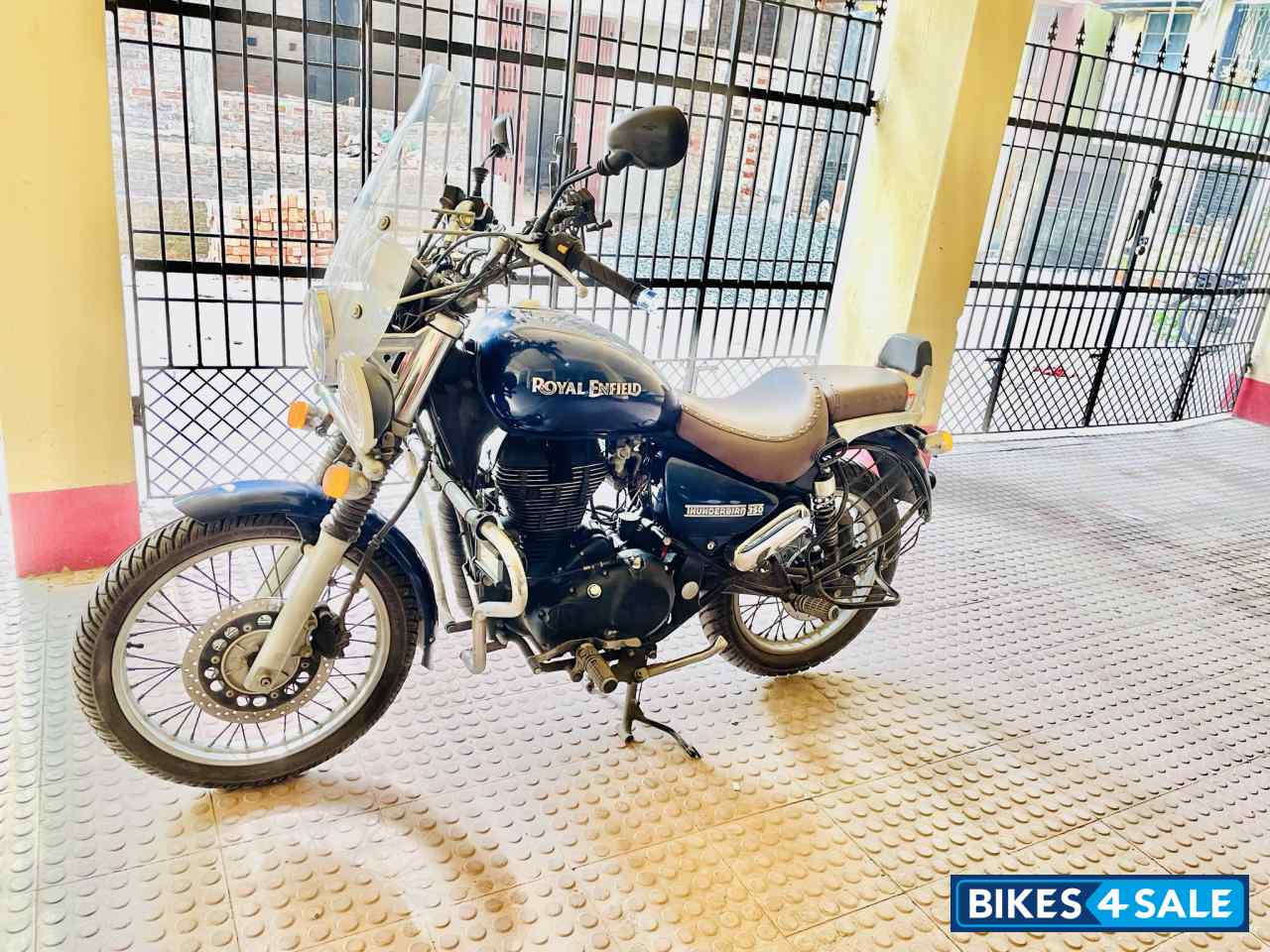 Royal Enfield Thunderbird 350