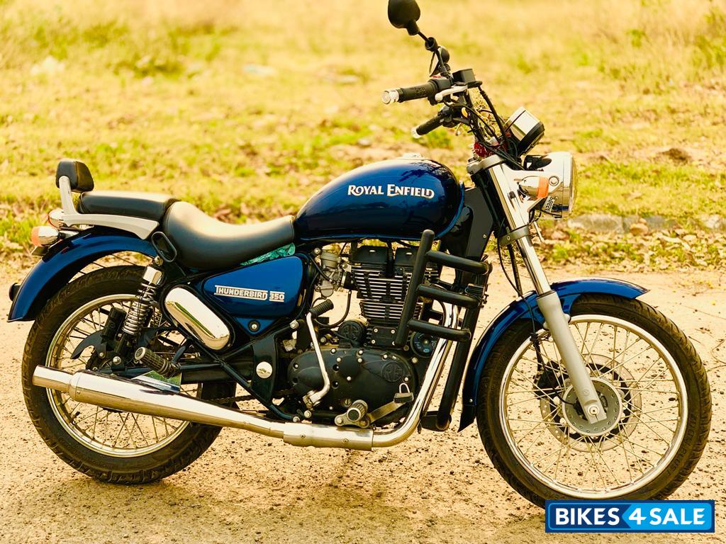 Blue Royal Enfield Thunderbird TwinSpark 350