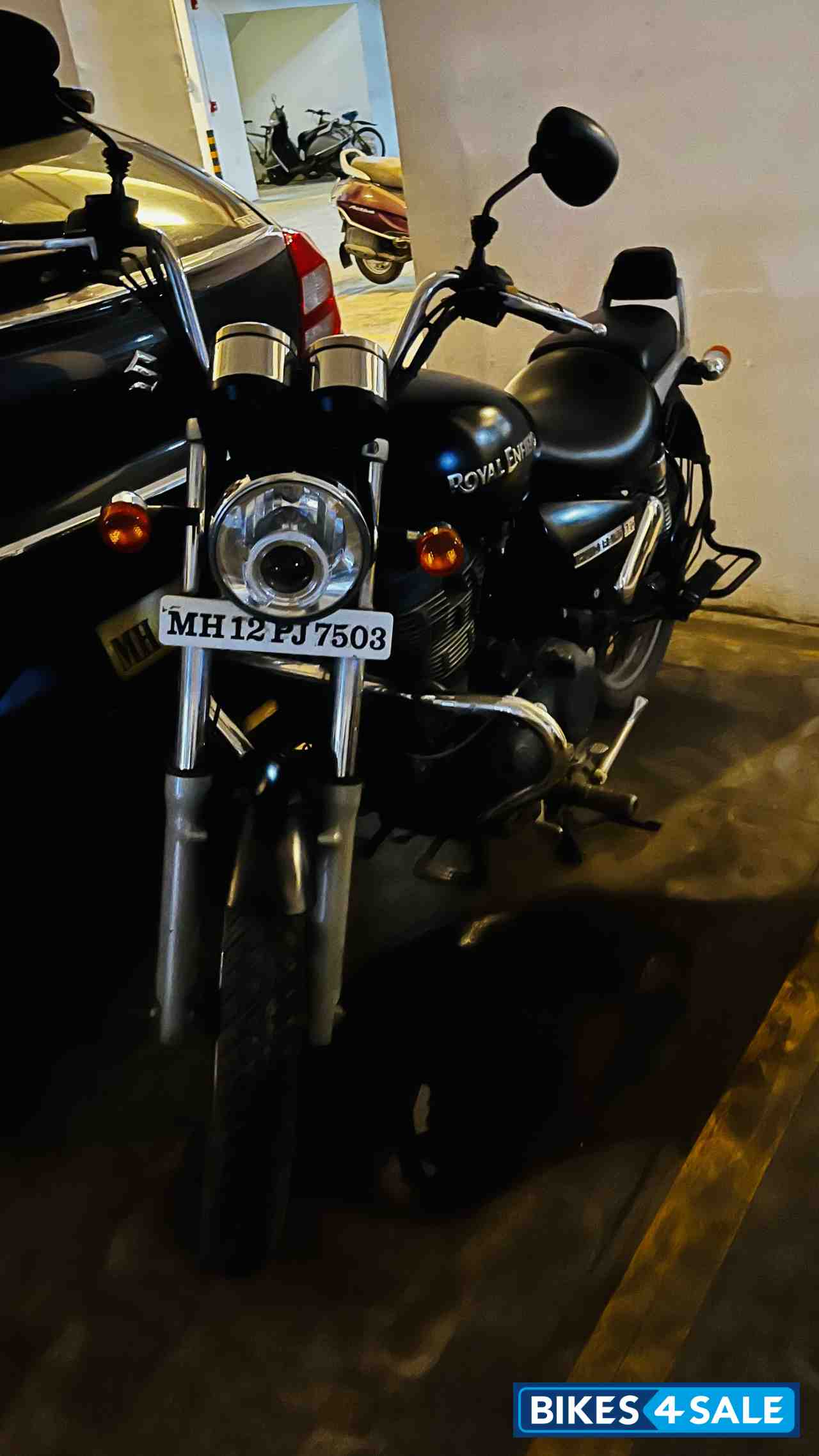 Royal Enfield Thunderbird 350 Royal Enfield Thunderbird 350