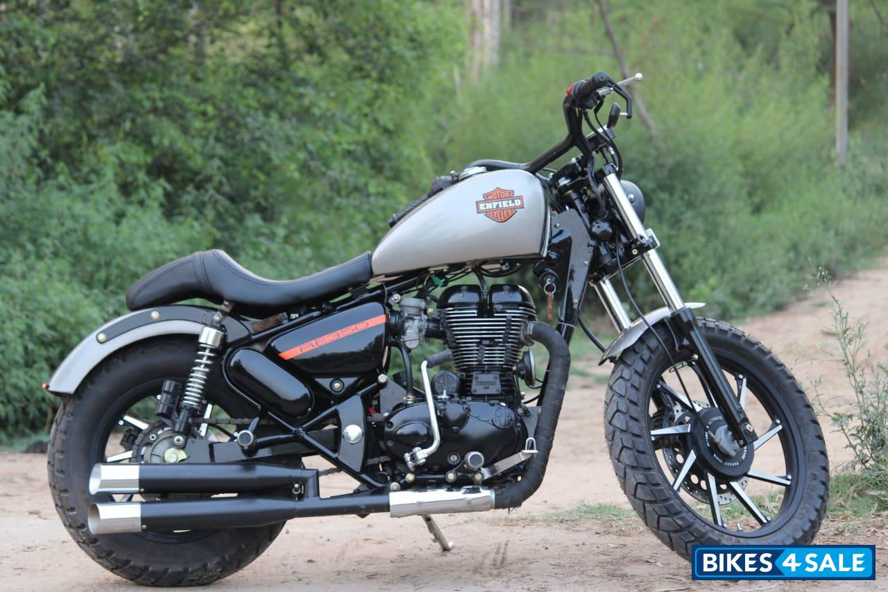 Royal Enfield Thunderbird