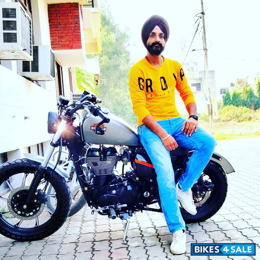 Royal Enfield Thunderbird