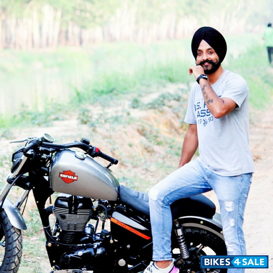 Royal Enfield Thunderbird