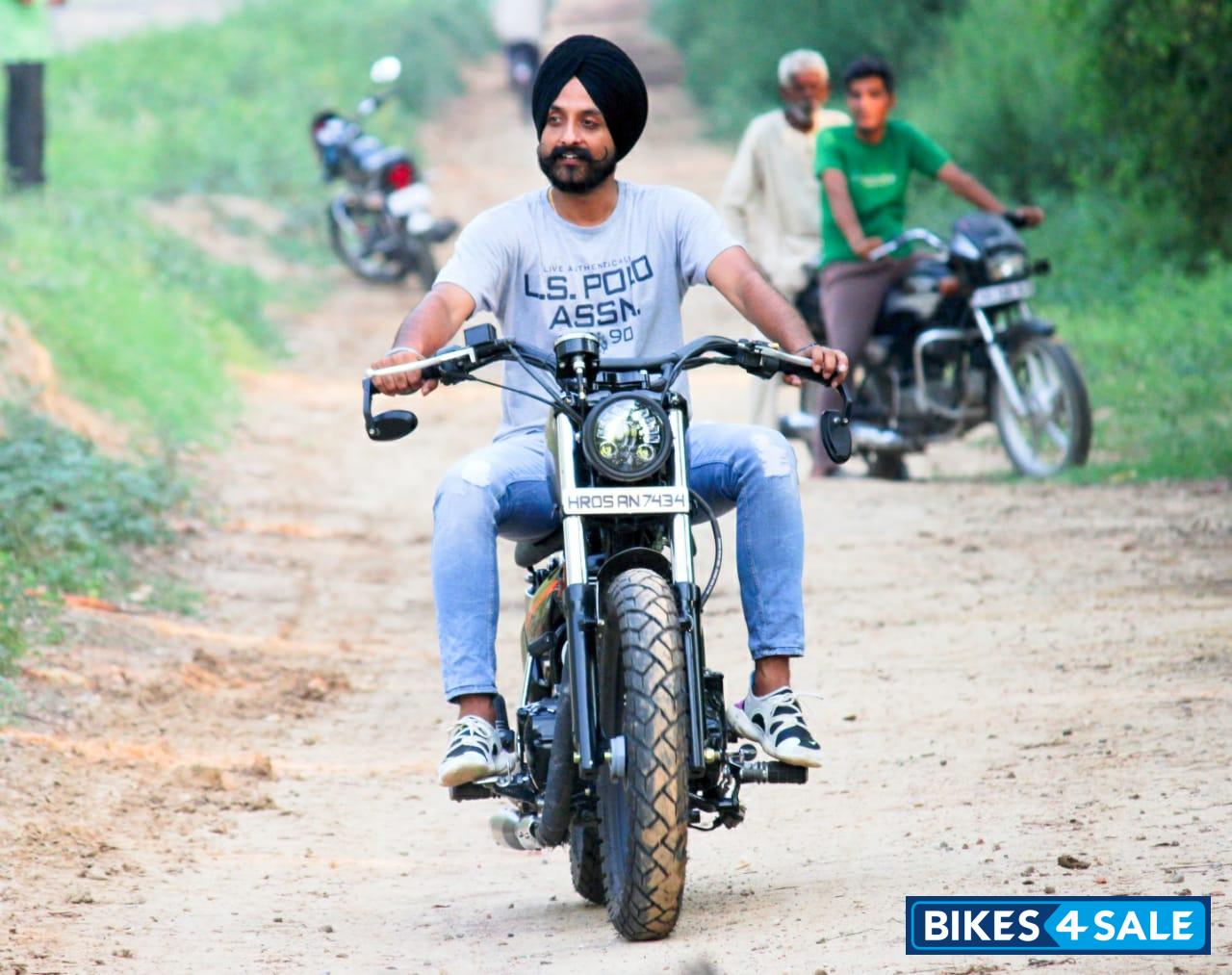 Royal Enfield Thunderbird