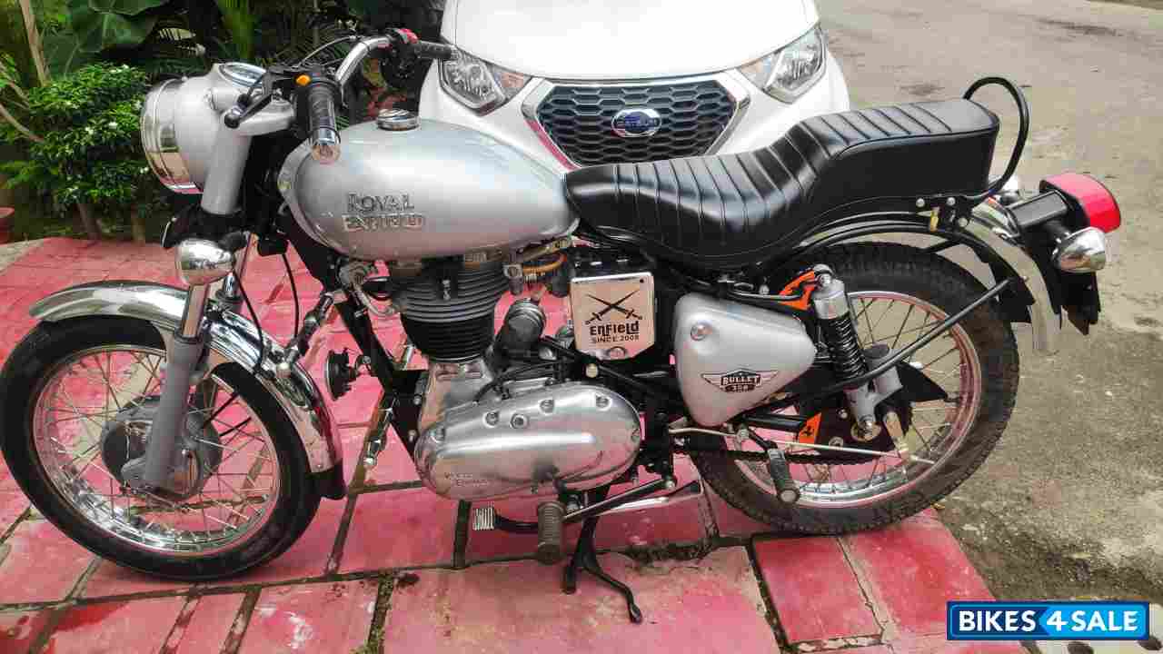 Silver Royal Enfield Bullet Electra