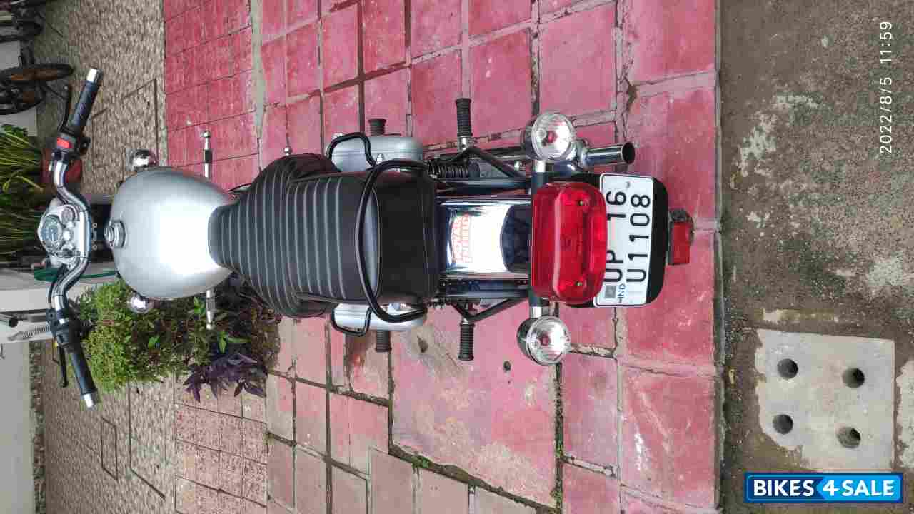 Silver Royal Enfield Bullet Electra Silver Royal Enfield Bullet Electra