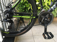 Bicycle Rallies Delta 3.1, Black/Green, 21spd Shimano geared, Size: 26