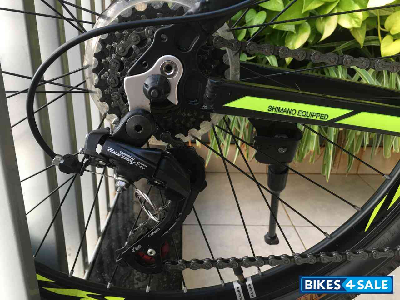 Bicycle Rallies Delta 3.1, Black/Green, 21spd Shimano geared, Size: 26 Bicycle Rallies Delta 3.1, Black/Green, 21spd Shimano geared, Size: 26