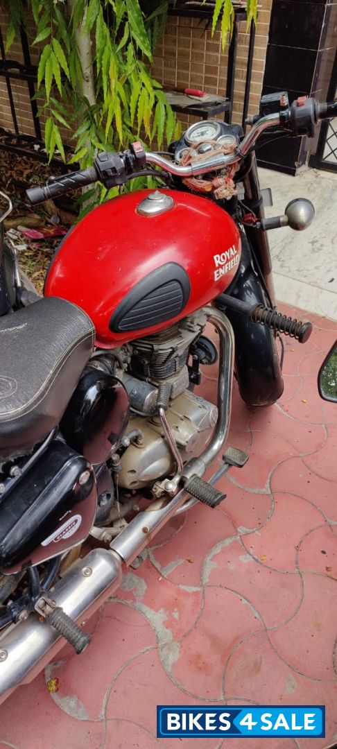 Royal Enfield Classic 350 Redditch Red