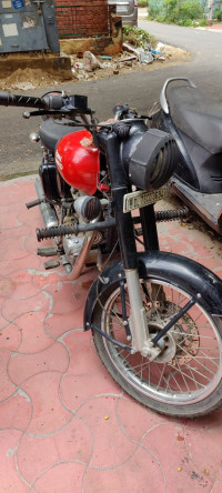 Royal Enfield Classic 350 Redditch Red
