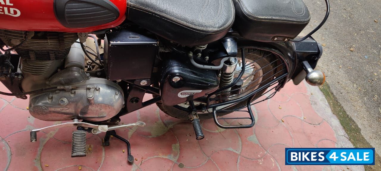 Royal Enfield Classic 350 Redditch Red