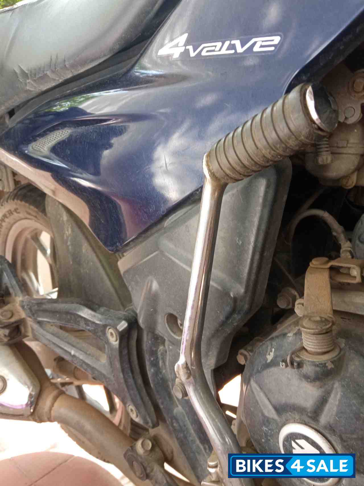 Blue Bajaj Discover 150 S