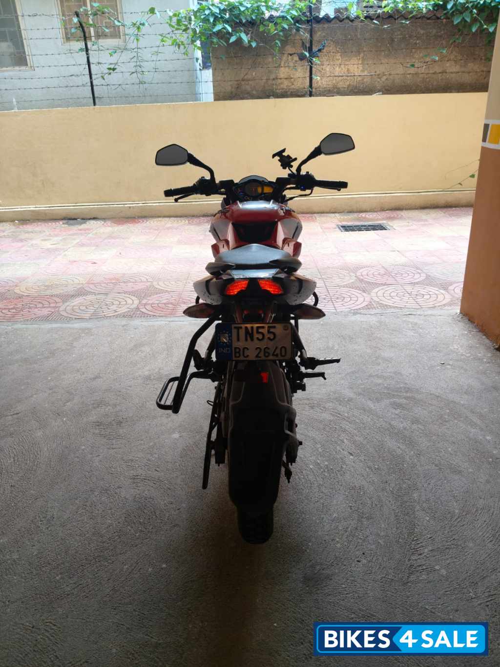 Passion Red/ Satin Bajaj Pulsar NS 160