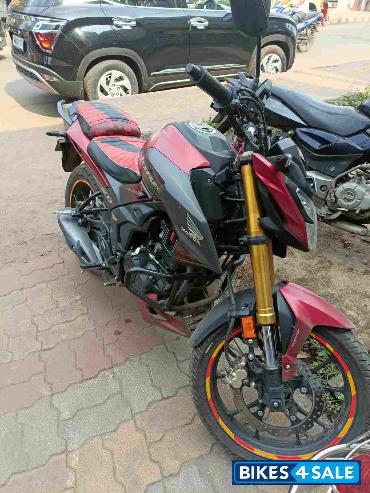 Matte Red Honda Hornet 2.0