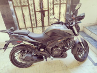 Black Bajaj 2021 Dominar 400