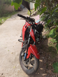 Red TVS Apache RTR 160 4V BS6