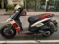 Aprilia SR 160 Std ABS