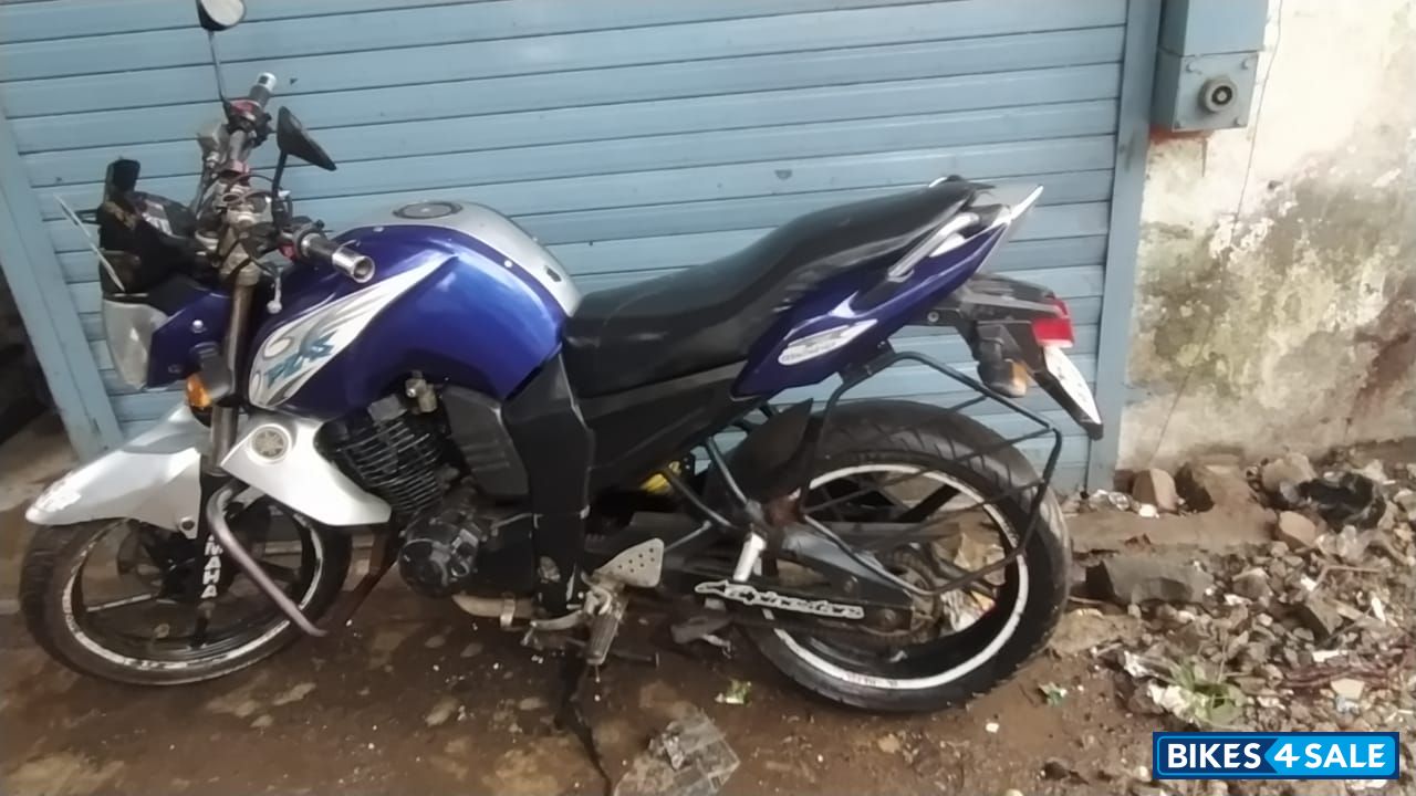 Yamaha FZ16