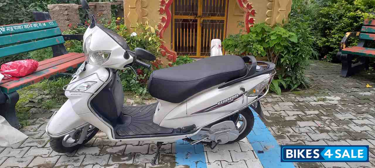 White TVS Wego
