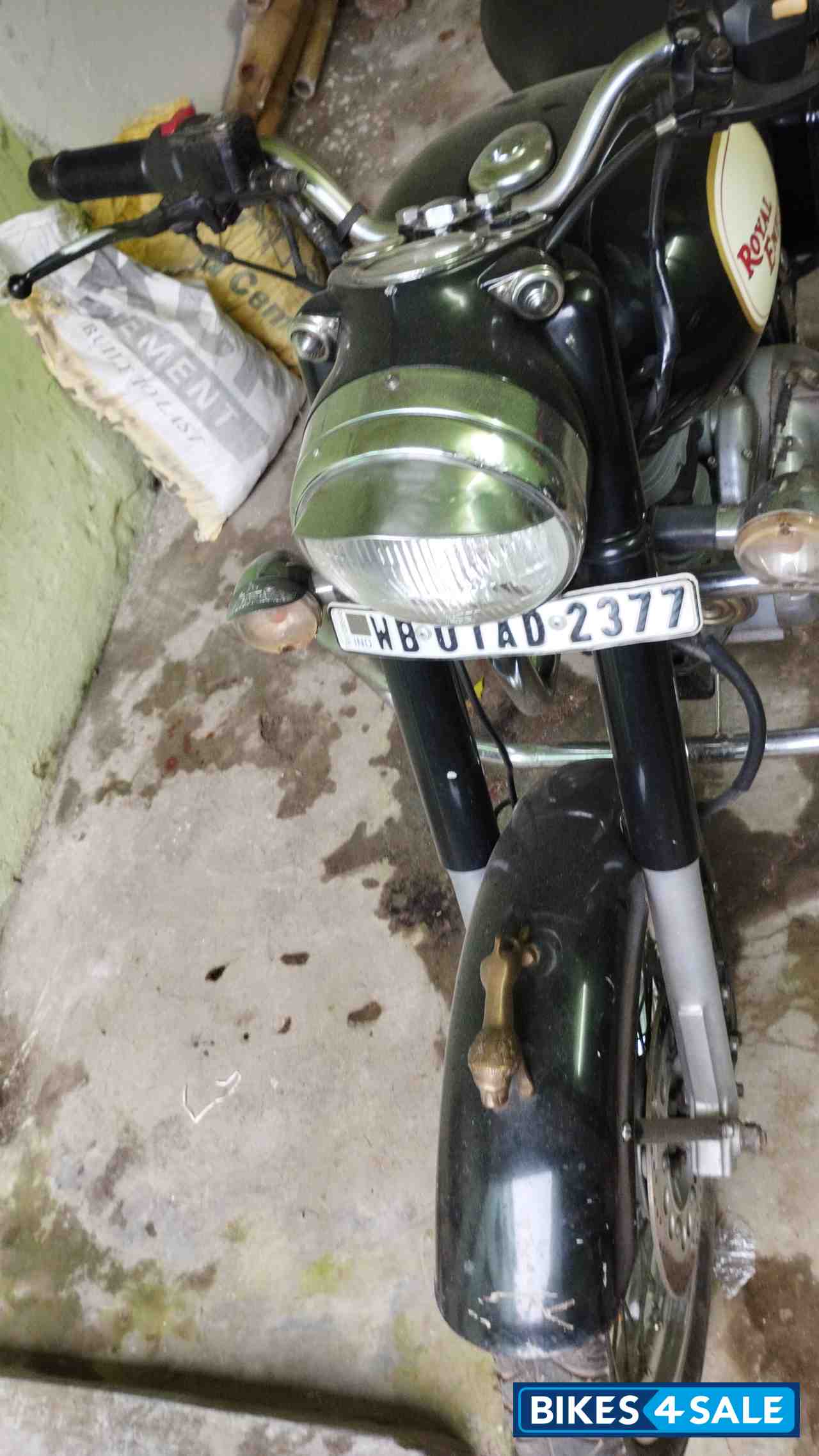 Black Royal Enfield Classic 350