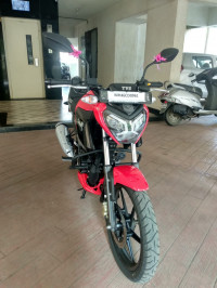 Striking Red TVS Raider 125