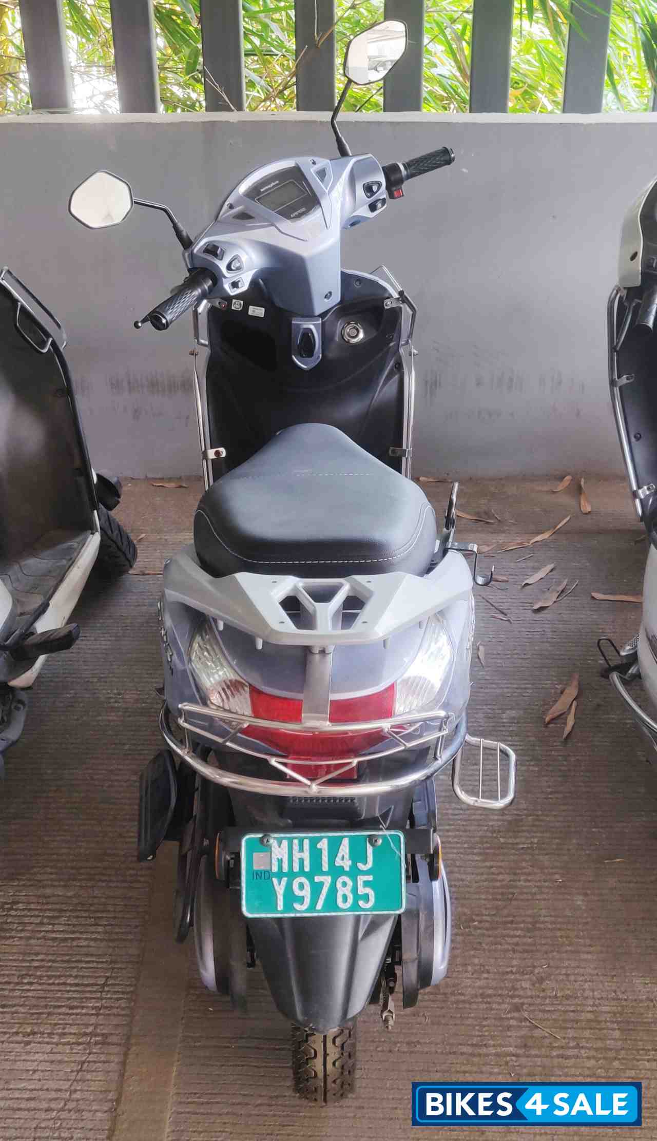 Galactic Gray Ampere Magnus Ex