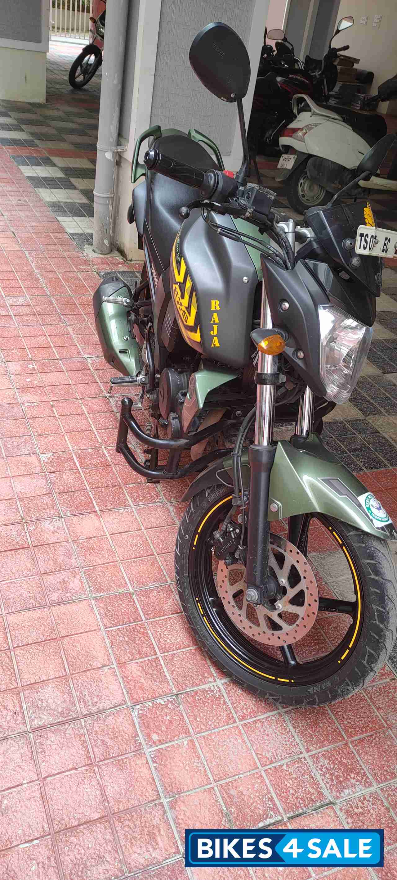 Yamaha FZ-S Yamaha FZ-S