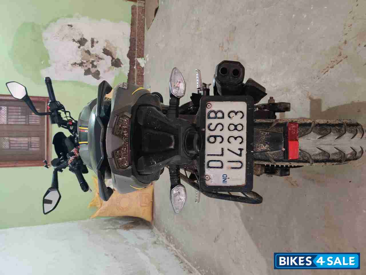 TVS Apache RTR 200 4V Race Edition 2.0