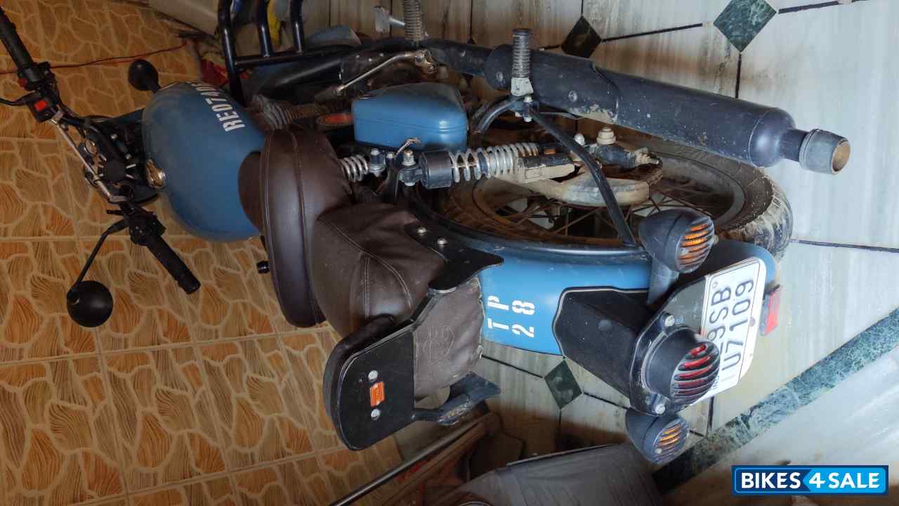 Royal Enfield Classic Signals Airborne Blue