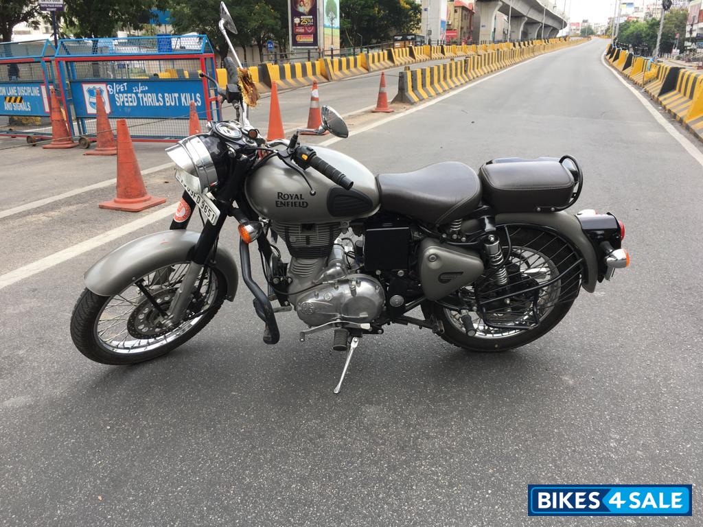 Royal Enfield Classic Gunmetal Grey