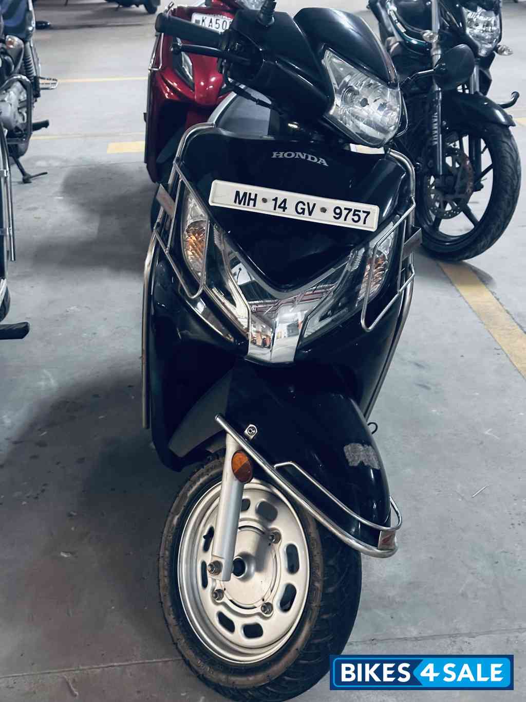 Black Honda Activa 125