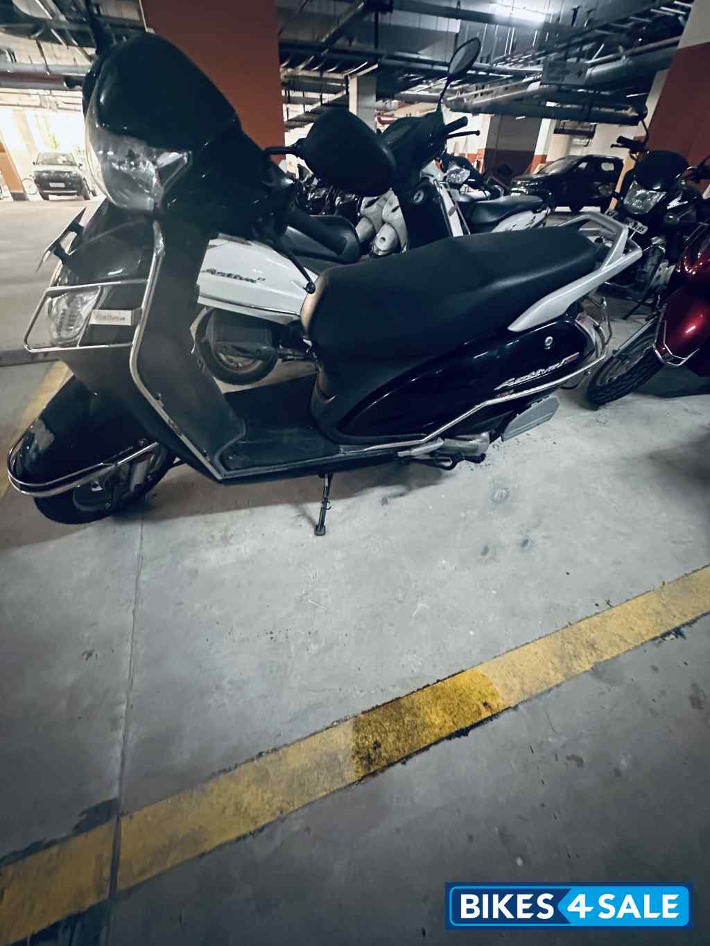 Black Honda Activa 125