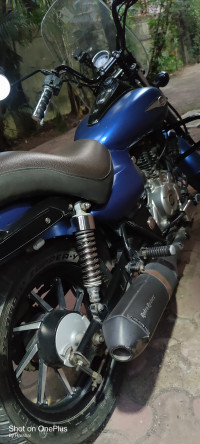Blue Wrapped Bajaj Avenger Cruise 220