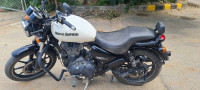 White Royal Enfield Thunderbird X 350