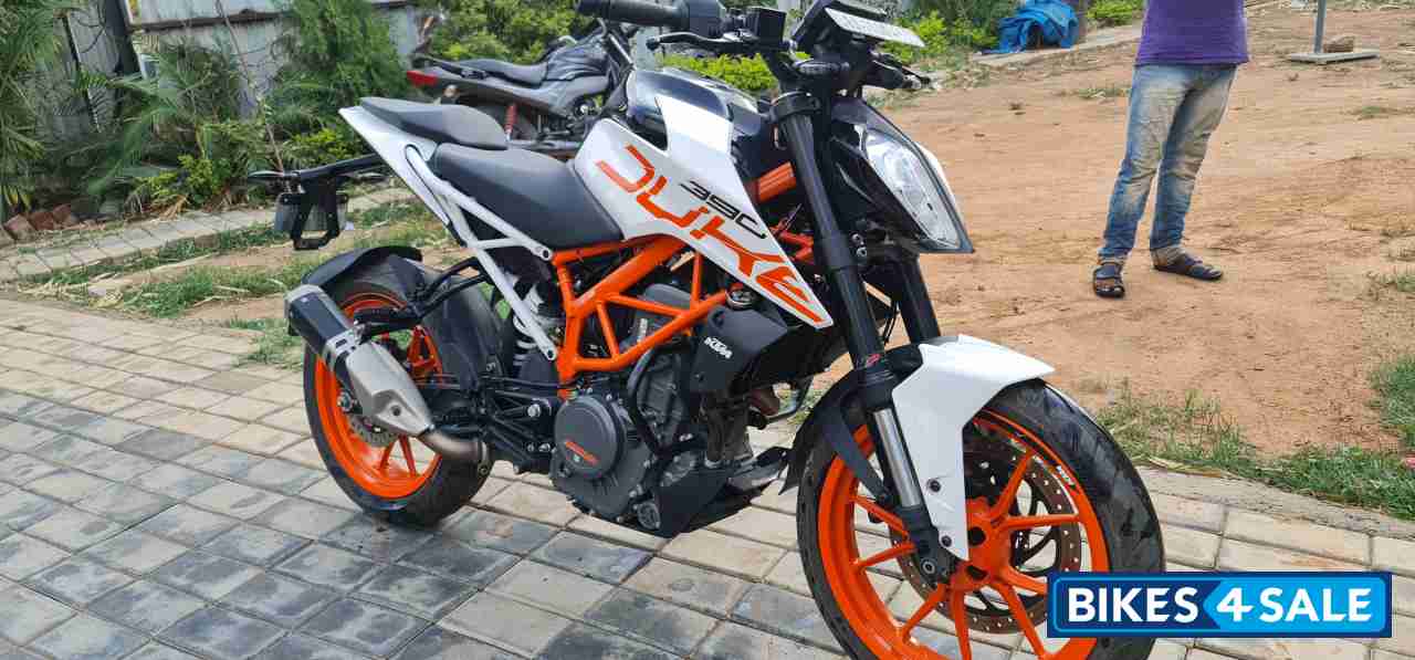 White And Orange KTM Duke 390