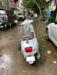 Pearl White Vespa Elegante