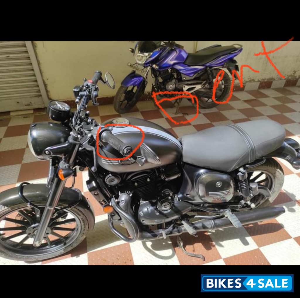 Jawa 42 Dual Channel ABS AllStar Black